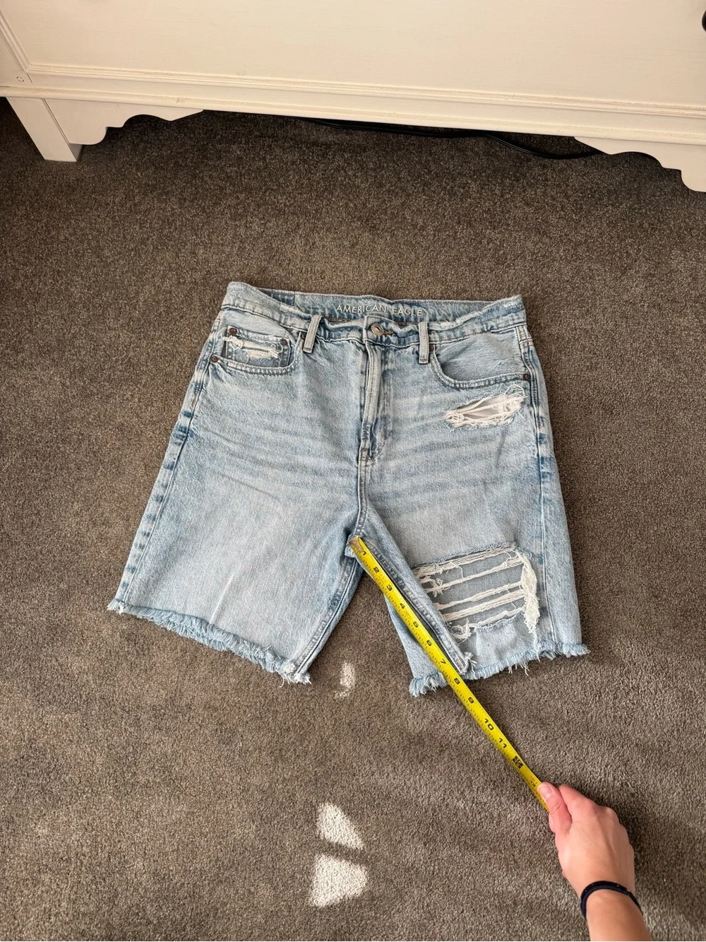 AE Low-Rise Denim Baggy Skater Short